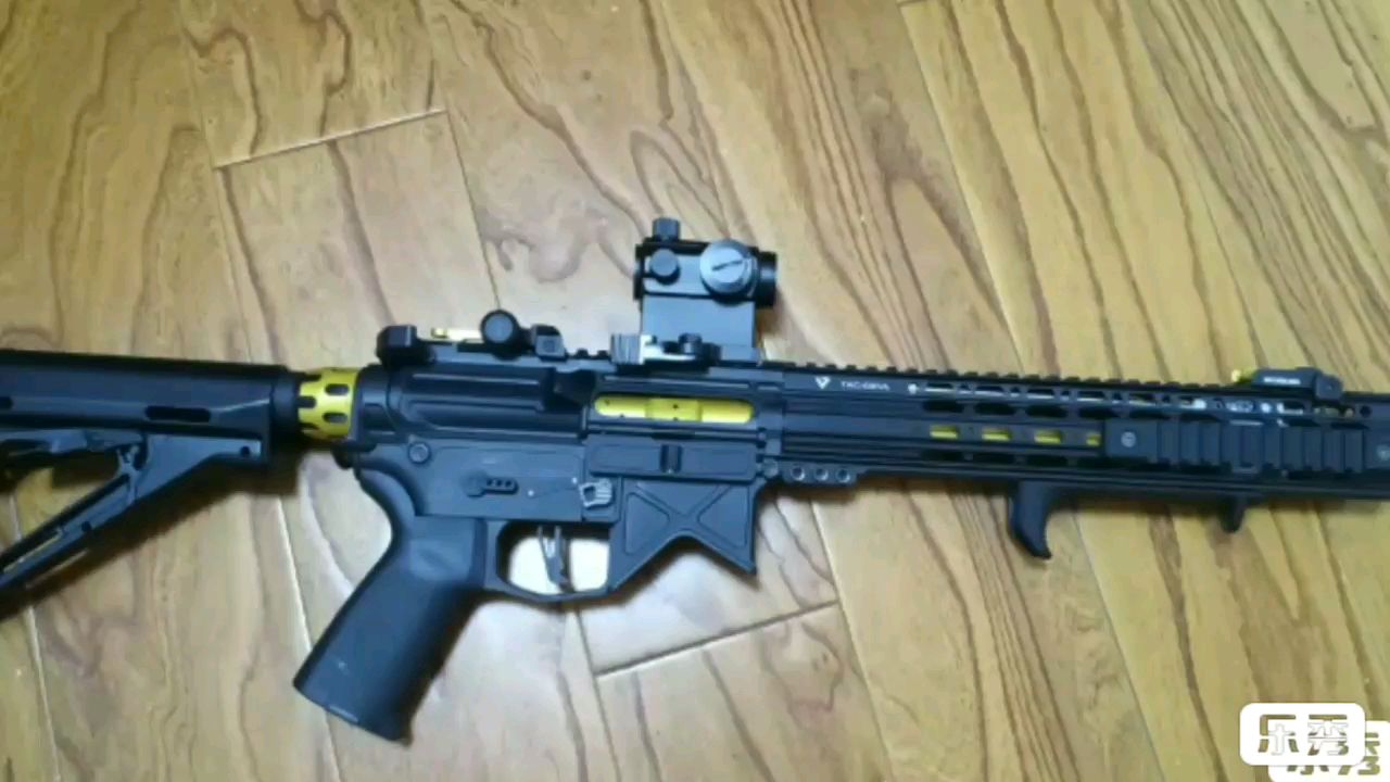 电动抛壳塑料玩具模型(合法玩具,不能发射)